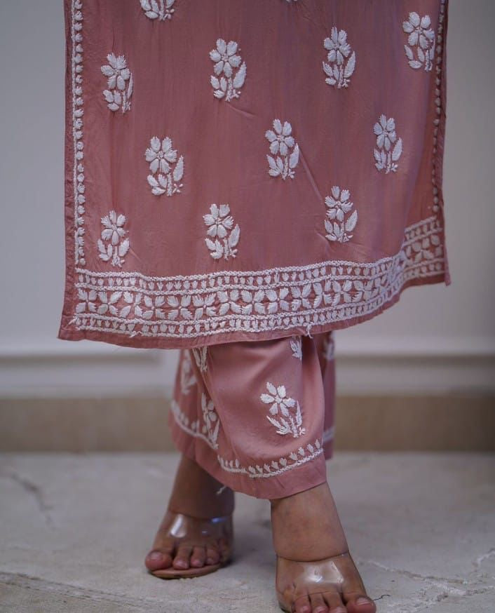 PINK CHIKANKARI EMBROIDERED INDIAN PAKISTANI TRADITIONAL STRAIGHT SALWAR KAMEEZ KURTI PANT SET FOR WOMEN