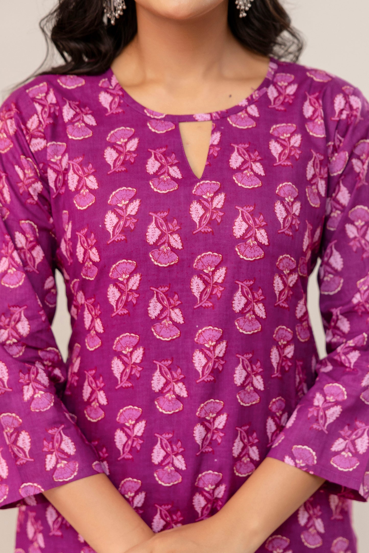 Royal Bloom Floral Cotton Kurta Pant Set β Plum Pink Elegance