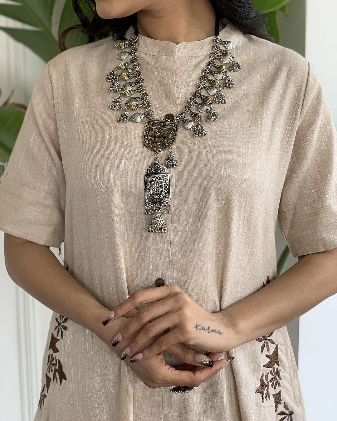 White Cotton Slub Pocket Embroidery Kurta and Plazo Set