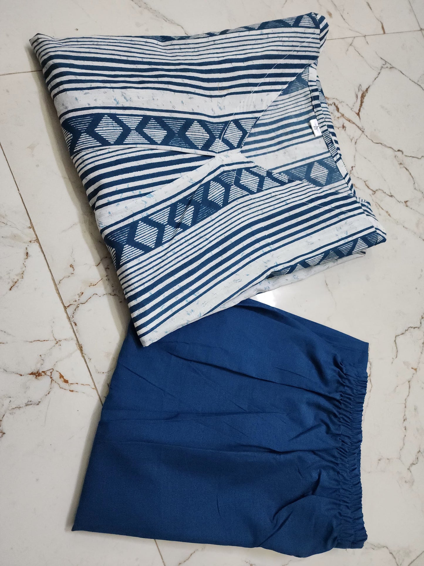 Elegant Blue Ensemble Cotton Kurta Pant