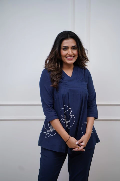 Royal Blue A-Line Embroidery Kurta With Pant