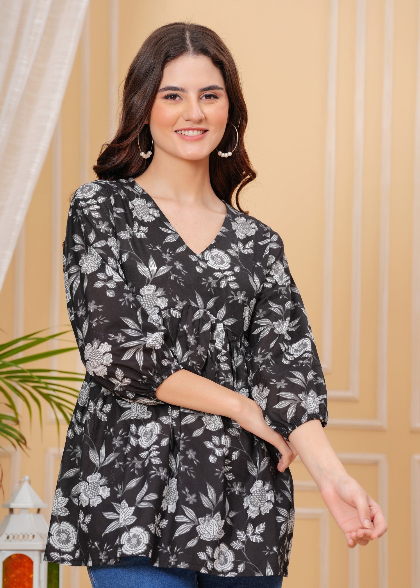 Black Cotton V-neck Top